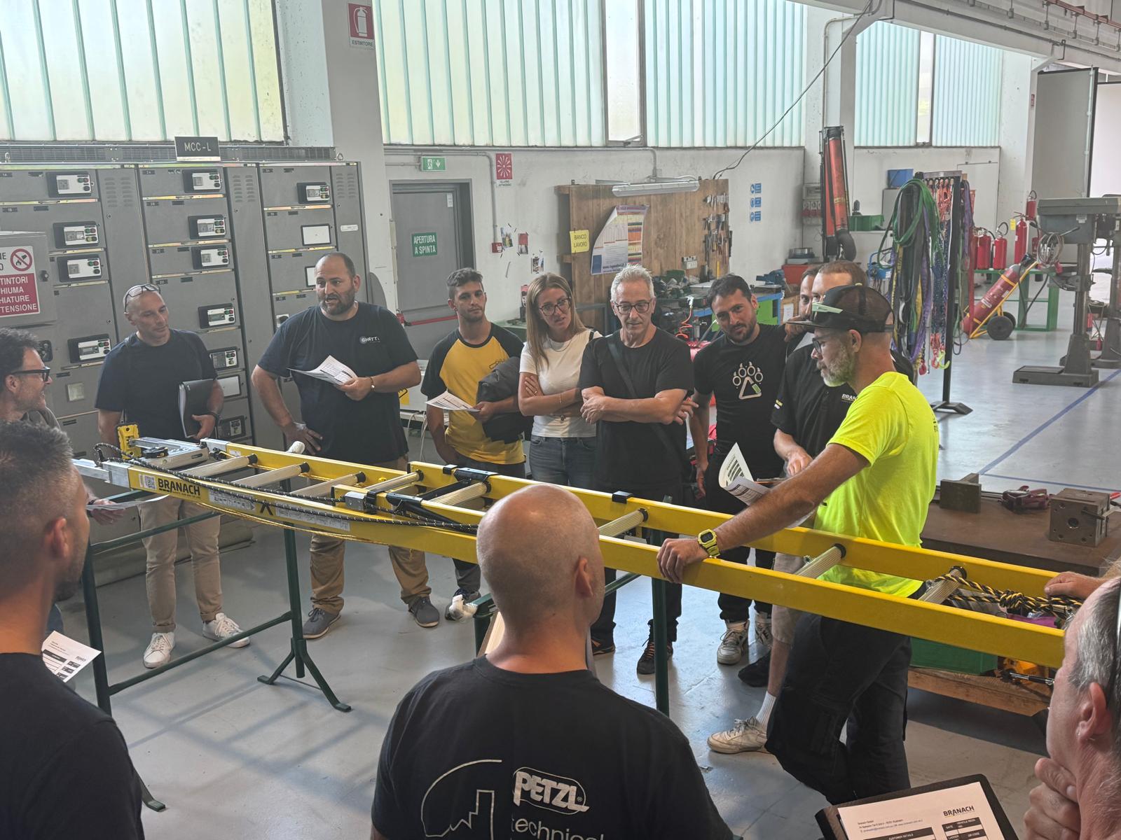 Sessione tematica sull'uso corretto delle scale portatili con i partecipanti